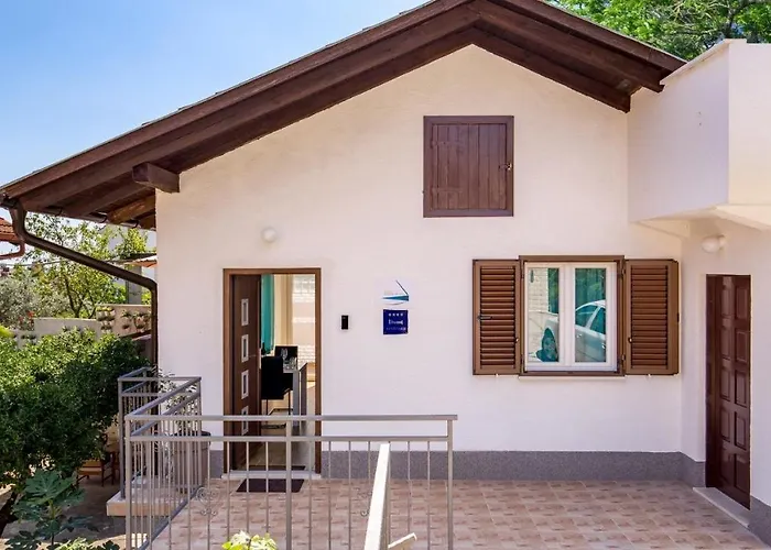 Apartament Follow Me