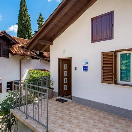 Follow Me アパート *